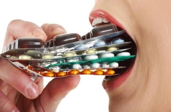 Những điều KHÔNG nên làm khi răng khôn mọc lệch đang đau